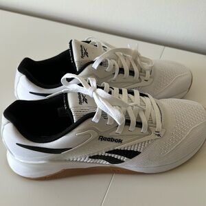 never worn, brand new Reebok nano x4